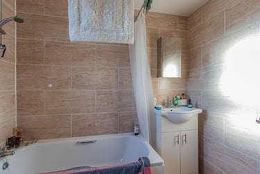 2 bed house, Richmond Crescent, City Centre, Cardiff, CF243AH - Image 6